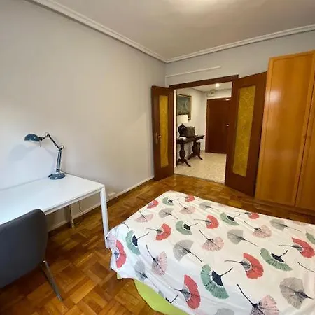 Ps 49 - 3 En Appartement Oviede